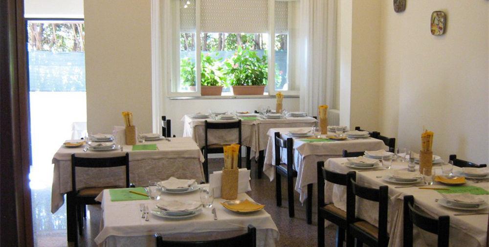 Hotel Trieste Senigallia Esterno foto